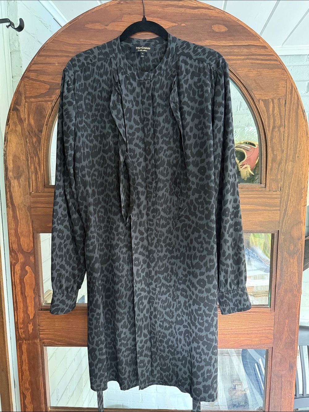 Juicy Couture Black and Dark Gray Leopard Print Silk Shift Dress w belt